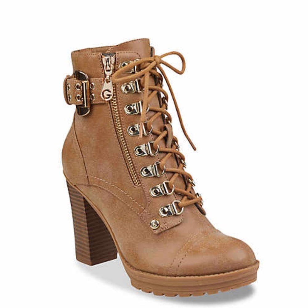 On trend 🔥 Gorgeous Combat Boots
